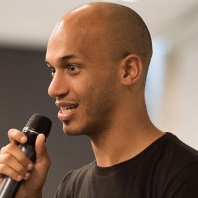 Discurso impactante de orador motivacional Lério Cunha para líderes de equipa